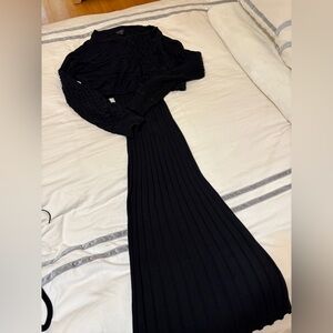 Elegant Black Ribbed Dress